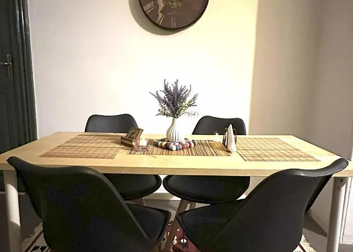 Caserina Lux Oda ve Kahvaltı 2*