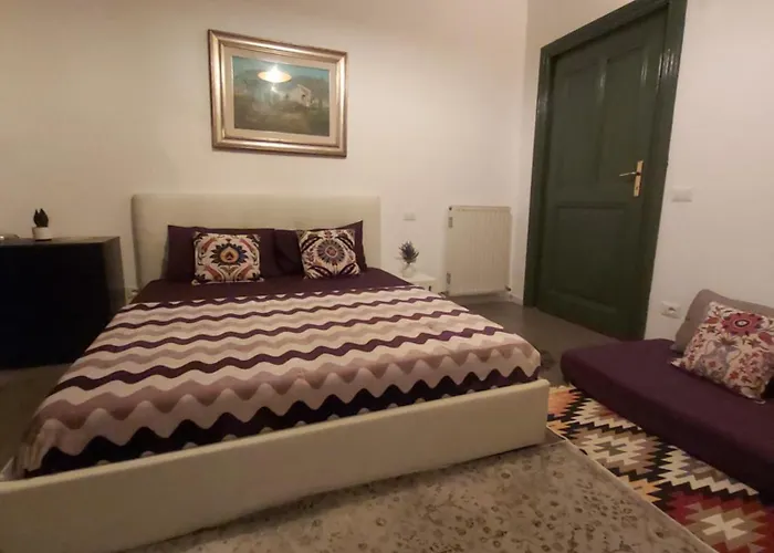 Oda ve Kahvaltı Caserina Lux 2*