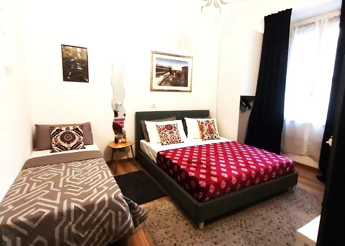 לינה וארוחת בוקר Caserina Lux 2*